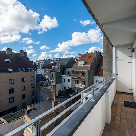 Modern Apartment With Free Parking Ostend Exterior photo